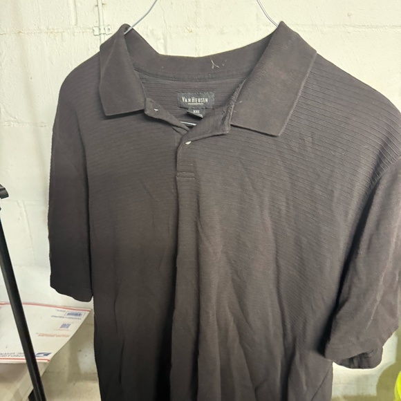 Van Heusen polo type shirt Black Size XXL - Picture 1 of 3